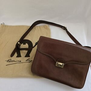 Etienne Aigner Vintage Brown Leather Crossbody Bag W Gold Hardware